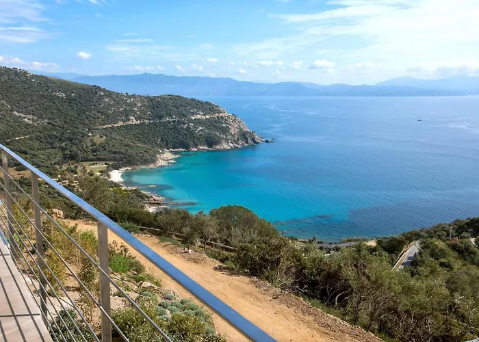 Petra Mare * Cargèse